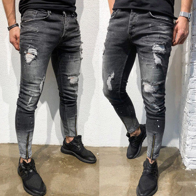 Модерни мъжки дънки с разкъсани мотиви и цип в черен цвят 