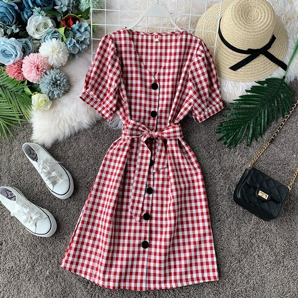 Rochie dama in carouri cu nasturi in mai multe culori