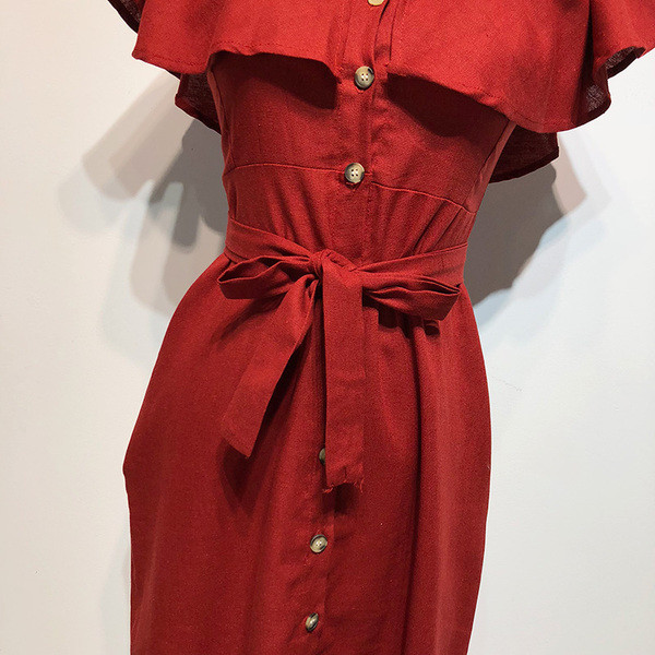 Rochie de damă cu decolteu pătrat și legături în talie