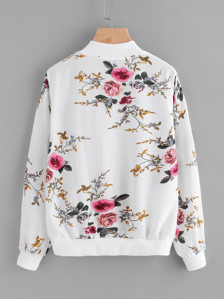 Ежедневно лятно яке с флорален мотив в бял и черен цвят 