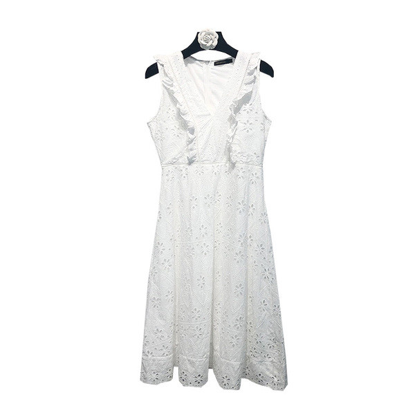 Rochie de dama cu bretele late in alb cu dantela