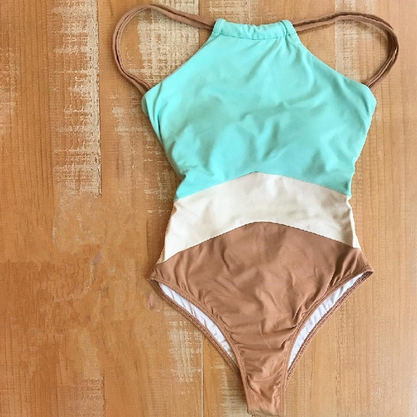 Costum de baie intreg de dama in mai multe culori