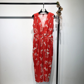 Rochie cu decolteu în V adânc și talie elastică