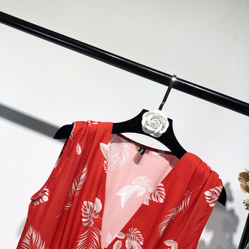 Rochie cu decolteu în V adânc și talie elastică