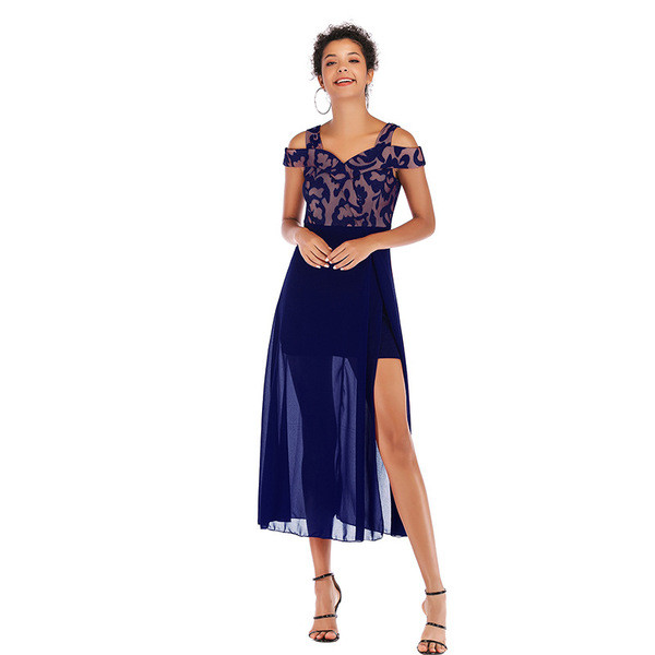 Rochie elegantă de damă cu umerii goi, în negru, roșu și albastru