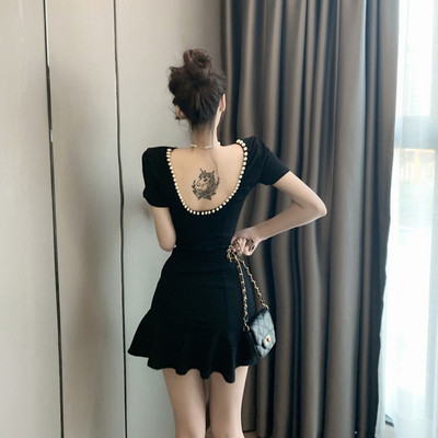 Rochie moderna de dama in alb-negru cu perle decorative