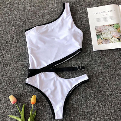 Ολόσωμο γυναικείο μαγιό σε τρία χρώματα