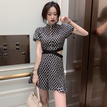 Rochie de dama actuala - model croiat cu maneca scurta