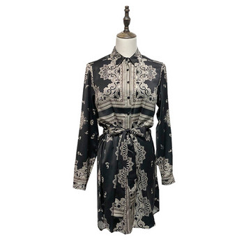 Rochie de dama cu guler clasic si maneci lungi cu model cu model