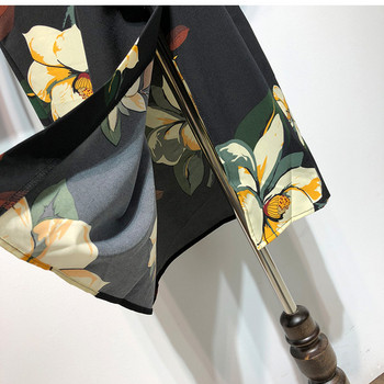 Rochie de dama cu decolteu in V si maneci 3/4 cu model floral