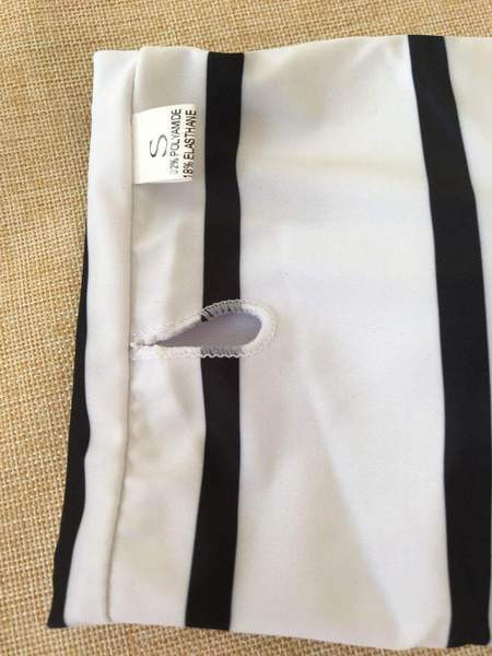 Costum de baie damă în dungi în două părți