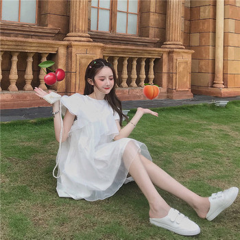 Rochie elegantă de damă în alb cu tul