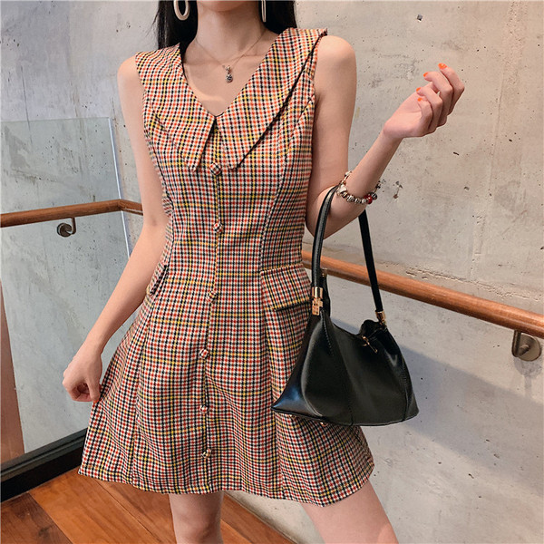 Rochie casual de dama in doua culori cu decolteu in V