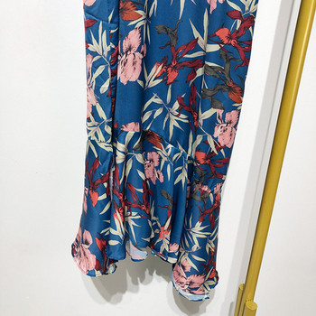 Rochie de dama lunga cu bretele subtiri de culoare albastra cu model floral