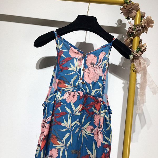 Rochie de dama lunga cu bretele subtiri de culoare albastra cu model floral