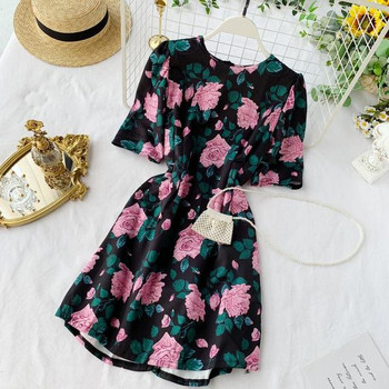 Rochie de dama cu maneci scurte si model floral