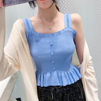 Top de damă modern în patru culori cu nasturi