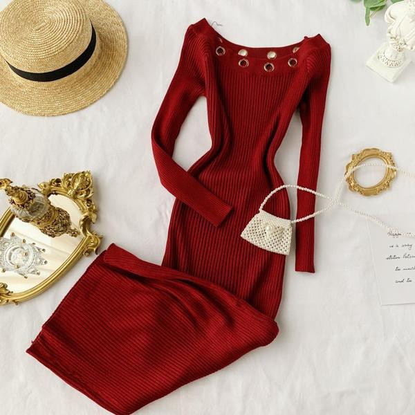 Дамска дълга рокля с метален елемент в няколко цвята