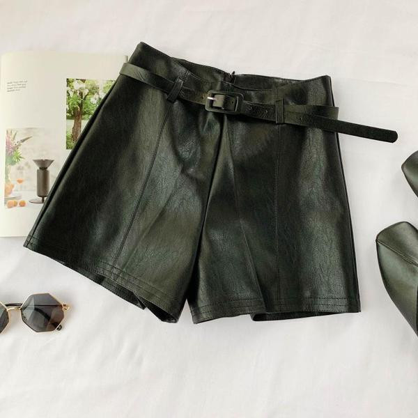 Pantaloni moderni din piele de dama cu curea in trei culori