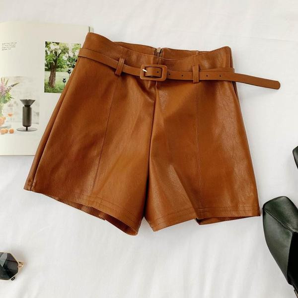 Pantaloni moderni din piele de dama cu curea in trei culori