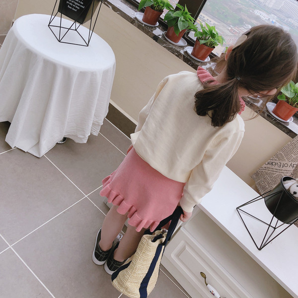 Set modern pentru copii pentru fete in roz si galben