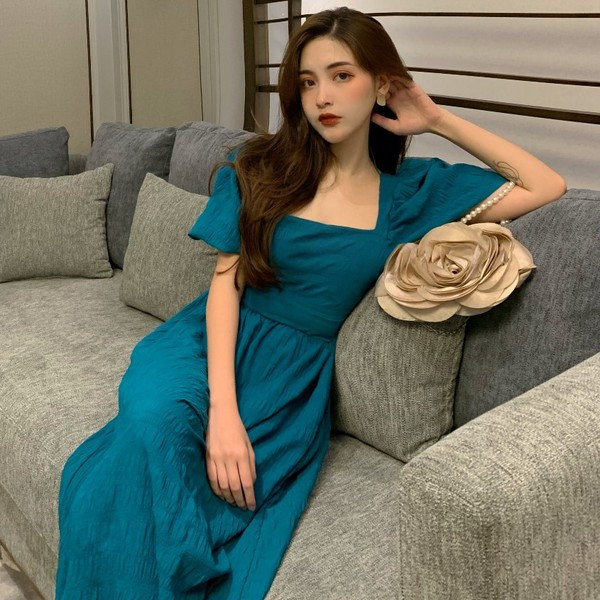 Rochie lungă de damă actuală cu mâneci scurte