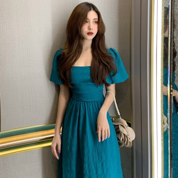 Rochie lungă de damă actuală cu mâneci scurte