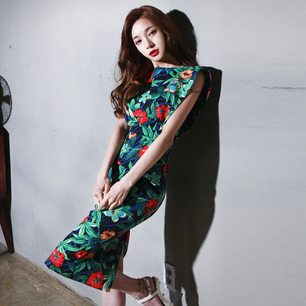 Rochie eleganta de dama cu model floral in doua culori