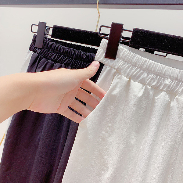 Pantaloni casual dama cu elastic in alb si negru