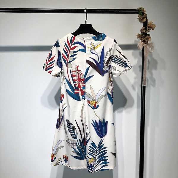 Rochie scurta cu decolteu oval alb cu model floral