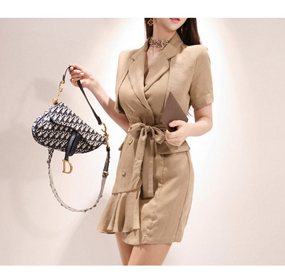 Rochie de dama cu nasturi si centura in talie de culoare bej