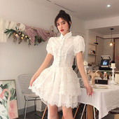 Rochie albă scurtă de damă elegantă - model croiat