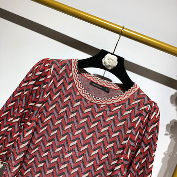 Rochie casual cu decolteu oval si maneci scurte