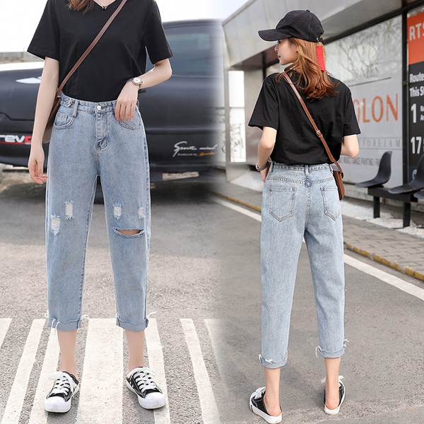 Blugi de dama actuali in gri si albastru