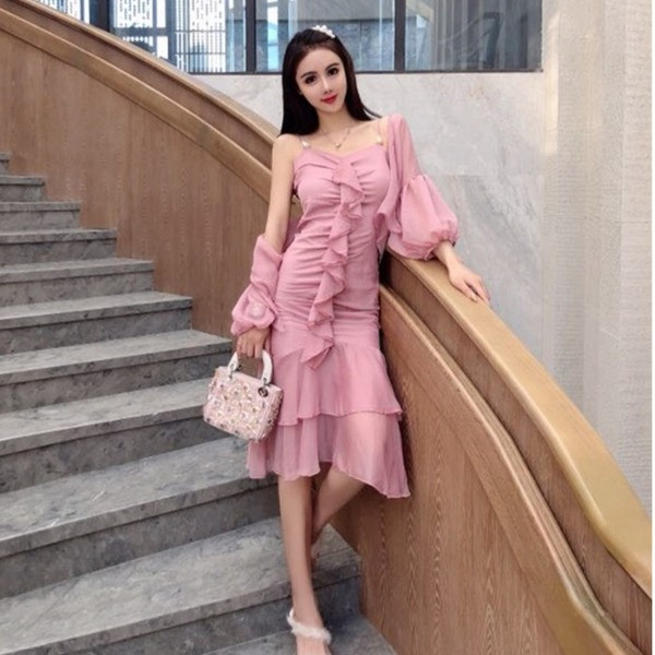 Rochie lungă de damă elegantă în roz