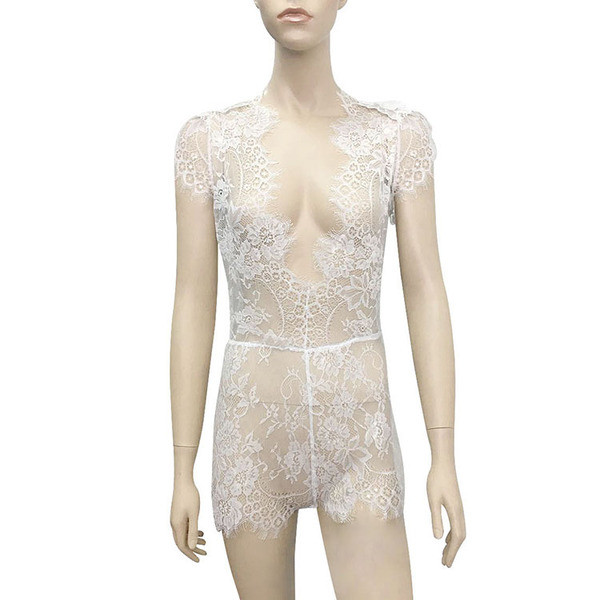 Body de damă elegant, cu mâneci scurte și dantelă în alb