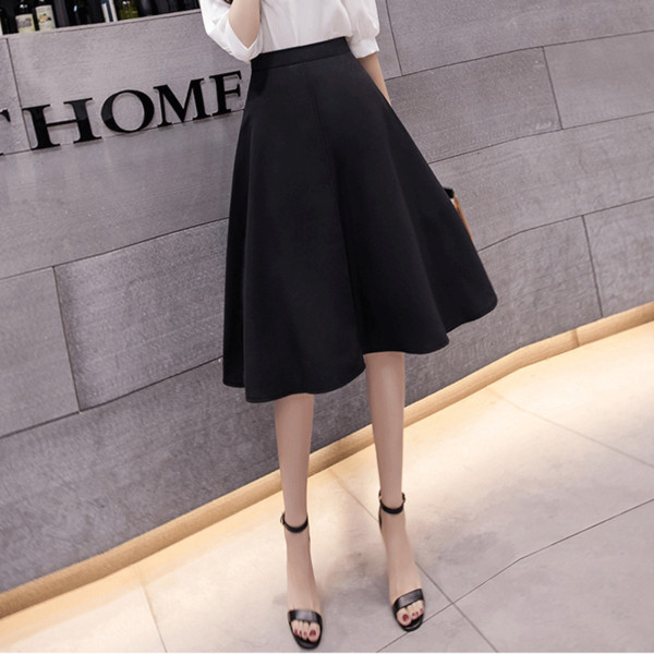 Fusta de dama moderna in doua culori - model croiat