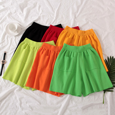 Ежедневни дамски къси панталони с джобове в различни цветове