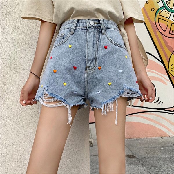 Pantaloni scurți casual din denim cu motive rupte și broderii colorate