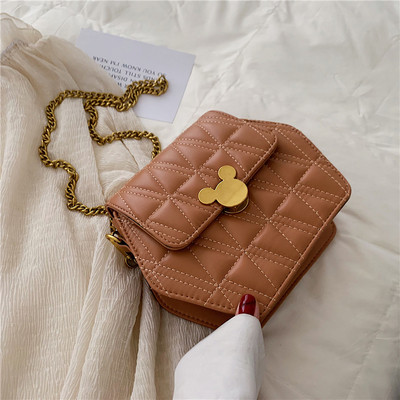 Geanta de dama moderna cu inchidere metalica in mai multe culori