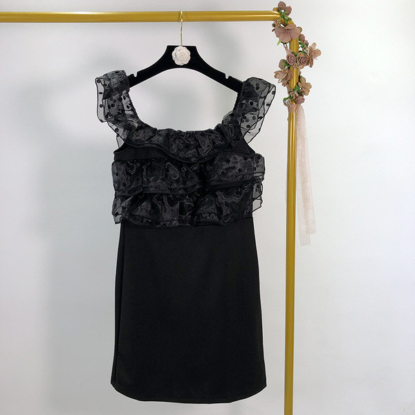 Rochie de dama eleganta cu tul de culoare neagra