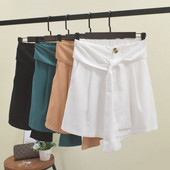 Pantaloni scurti de dama cu talie elastica inalta in mai multe culori