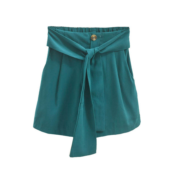 Pantaloni scurti de dama cu talie elastica inalta in mai multe culori