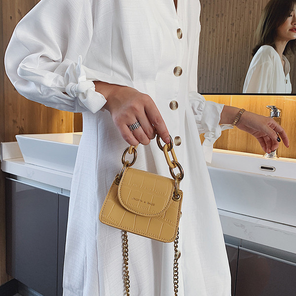 Geanta de dama cu lant metalic in mai multe culori