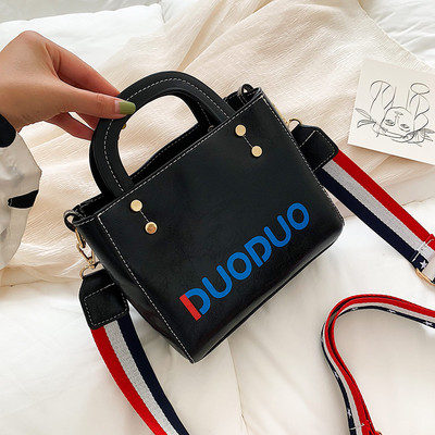 Geanta de dama din piele cu inscriptie in mai multe culori