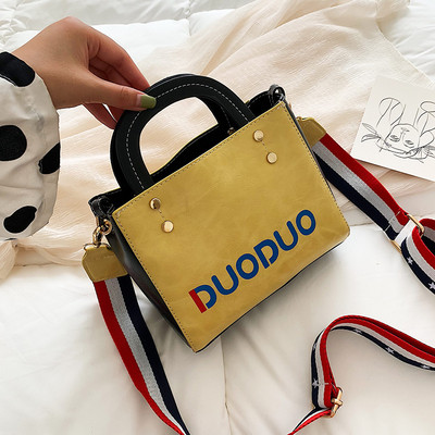 Geanta de dama din piele cu inscriptie in mai multe culori