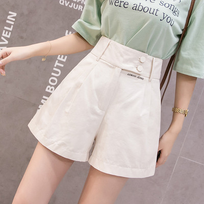 Pantaloni scurti moderni de dama in trei culori - model larg