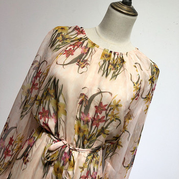 Rochie lunga de dama cu decolteu oval cu model floral