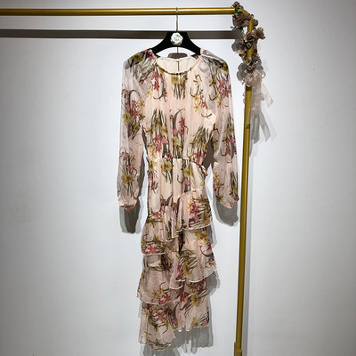 Rochie lunga de dama cu decolteu oval cu model floral