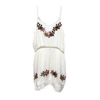 Rochie scurta de dama cu bretele subtiri cu broderie